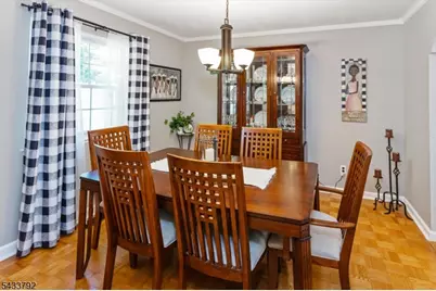 7 Crest Dr, Washington Township, NJ 07853 - Photo 5