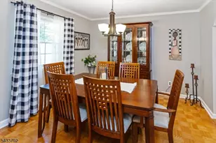 7 Crest Dr, Washington Township, NJ 07853 - Photo 5