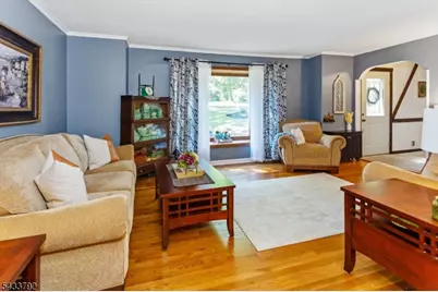 7 Crest Dr, Washington Township, NJ 07853 - Photo 11