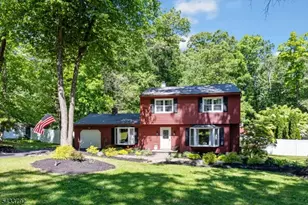 7 Crest Dr, Washington Township, NJ 07853 - Photo 1