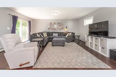 114 Sunrise Ter, Cedar Grove, NJ 07009 - Photo 15