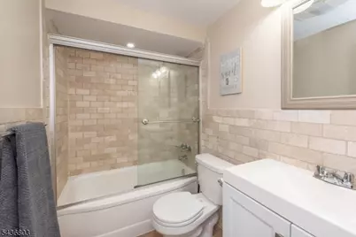 114 Sunrise Ter, Cedar Grove, NJ 07009 - Photo 19