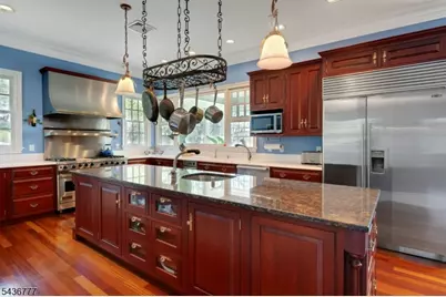 10 Oakdale Ave, Hopatcong, NJ 07843 - Photo 13