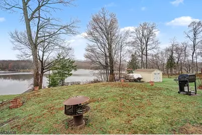 40 E Shore Dr, Hampton Township, NJ 07860 - Photo 27