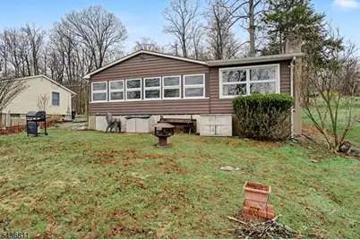40 E Shore Dr, Hampton Township, NJ 07860 - Photo 29