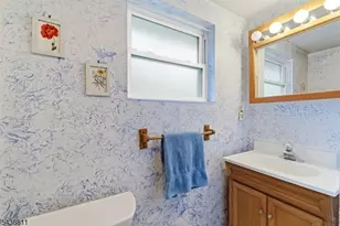 40 E Shore Dr, Hampton Township, NJ 07860 - Photo 23