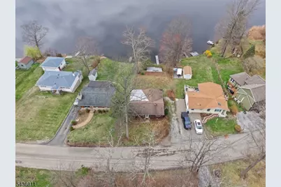 40 E Shore Dr, Hampton Township, NJ 07860 - Photo 35