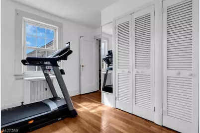 87 Keer Ave, Newark, NJ 07112 - Photo 17
