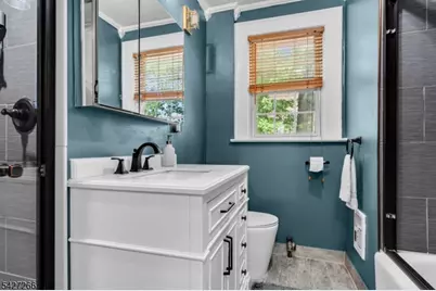 87 Keer Ave, Newark, NJ 07112 - Photo 15