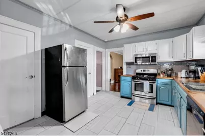 87 Keer Ave, Newark, NJ 07112 - Photo 7
