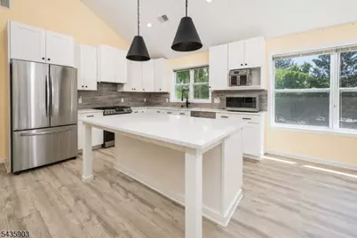 151 Kiel Ave, Butler, NJ 07405 - Photo 21