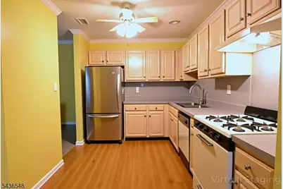 4 Chanda Ct #4, Clifton, NJ 07012 - Photo 9