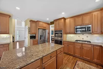 16 Saint Andrews Ct, Mount Olive, NJ 07836 - Photo 15