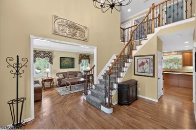 16 Saint Andrews Ct, Mount Olive, NJ 07836 - Photo 5