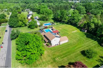 8 Garrett Dr, Raritan Township, NJ 08822 - Photo 11