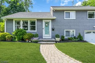 5 Riker Hill Rd, Livingston, NJ 07039 - Photo 3