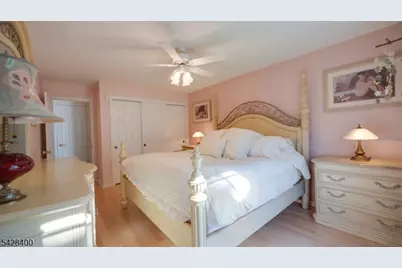 254 Nuthatch Ct, Readington, NJ 08887 - Photo 17