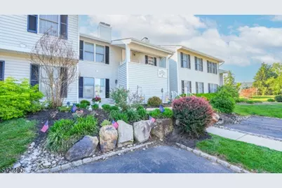 254 Nuthatch Ct, Readington, NJ 08887 - Photo 3