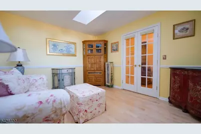 254 Nuthatch Ct, Readington, NJ 08887 - Photo 15