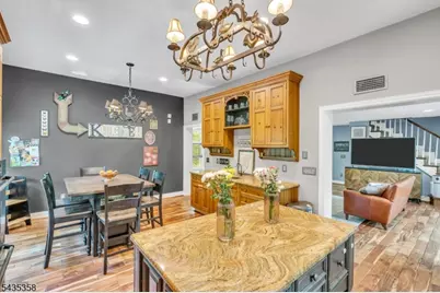 128 Raritan River Rd, Lebanon Township, NJ 07830 - Photo 11
