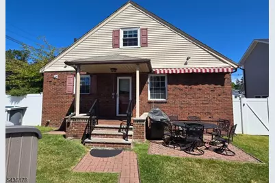 304 Henry St, Hasbrouck Heights, NJ 07604 - Photo 27