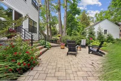 21 Evergreen Pl, Maplewood, NJ 07040 - Photo 37