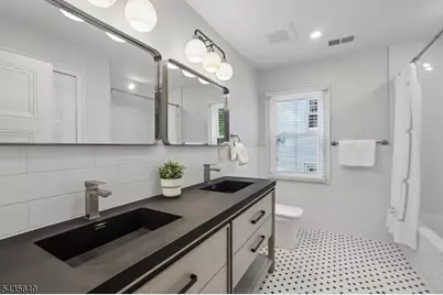 21 Evergreen Pl, Maplewood, NJ 07040 - Photo 23