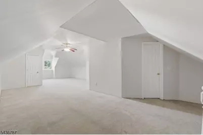 219 Magie Ave, Roselle Park, NJ 07204 - Photo 19