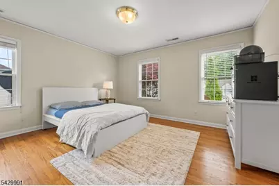 33 Exeter Rd, Millburn, NJ 07078 - Photo 37