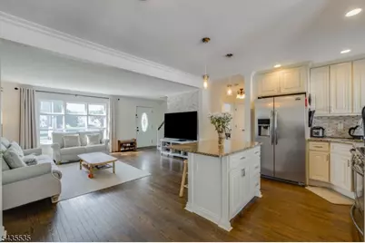 1341 Lincrest Ter, Union Township, NJ 07083 - Photo 13