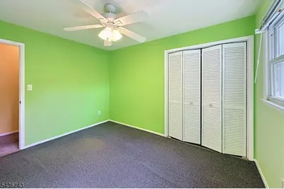 8 Mohawk Ave, Rockaway Township, NJ 07866 - Photo 23