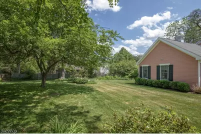 2 High St, Tewksbury Township, NJ 07979 - Photo 33