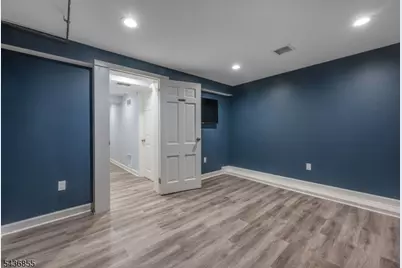 496 Lincoln Ave, Ridgewood, NJ 07450 - Photo 27