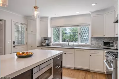 496 Lincoln Ave, Ridgewood, NJ 07450 - Photo 7