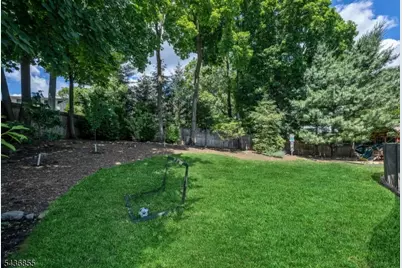 496 Lincoln Ave, Ridgewood, NJ 07450 - Photo 29