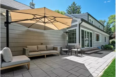 496 Lincoln Ave, Ridgewood, NJ 07450 - Photo 31