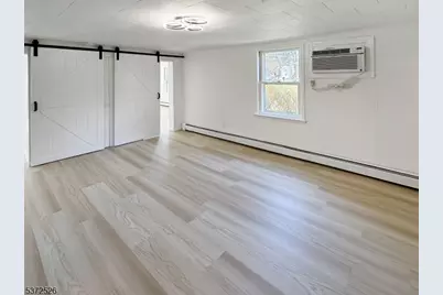 100 Belvidere Avenue #A, Oxford Township, NJ 07863 - Photo 5