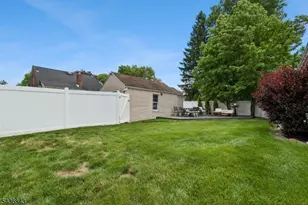 341 Huntington Rd, Union Township, NJ 07083 - Photo 21