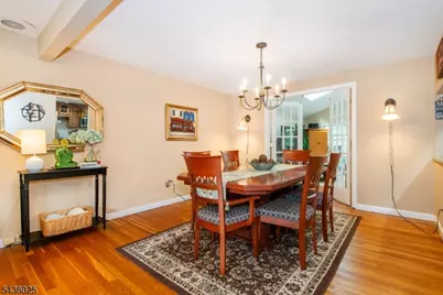 62 Trocha Ave, Livingston Twp., NJ 07039 - Photo 5