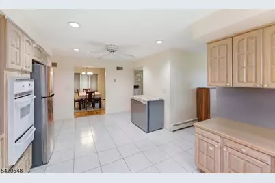 767 Kingsland Ave, Ridgefield, NJ 07657 - Photo 7