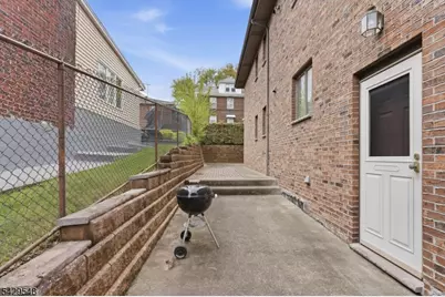 767 Kingsland Ave, Ridgefield, NJ 07657 - Photo 43