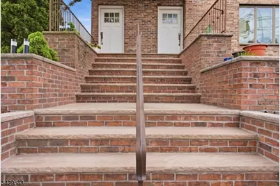 767 Kingsland Ave, Ridgefield, NJ 07657 - Photo 39