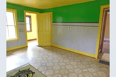 27 Central Ave, High Bridge, NJ 08829 - Photo 7