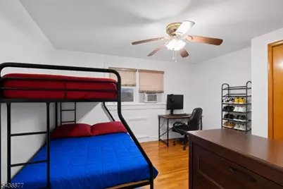 300 Watson Ave, Plainfield, NJ 07062 - Photo 11