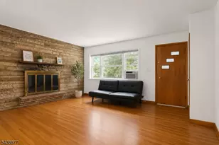 300 Watson Ave, Plainfield, NJ 07062 - Photo 9