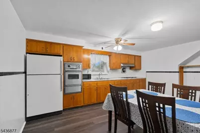 300 Watson Ave, Plainfield, NJ 07062 - Photo 13