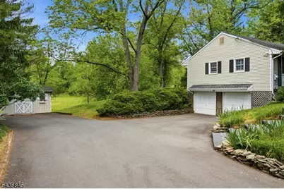 2068 Millstone River Road, Hillsborough Township, NJ 08844 - Photo 33
