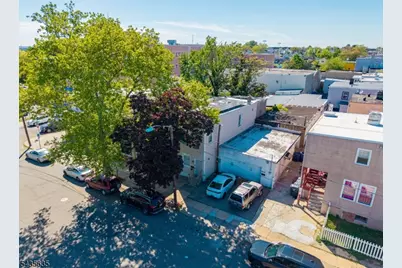 409 Ogden Pl, Perth Amboy, NJ 08861 - Photo 5