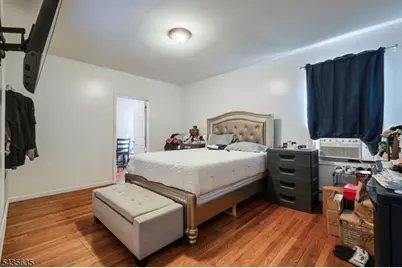 409 Ogden Pl, Perth Amboy, NJ 08861 - Photo 23
