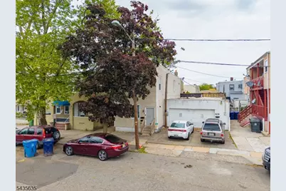 409 Ogden Pl, Perth Amboy, NJ 08861 - Photo 7
